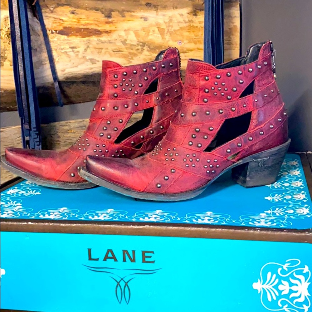 Lane Booties - Picture 2 of 4